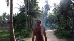 Кадр из фильма "Добро пожаловать в отель" - 2