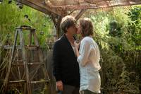 Кадр Превосходство