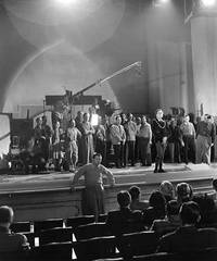 Кадр Быть или не быть