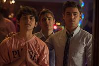 Кадр Соседи