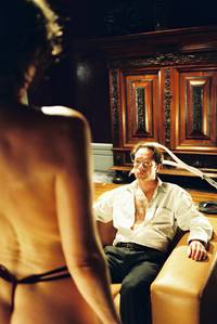 Кадр Клоака