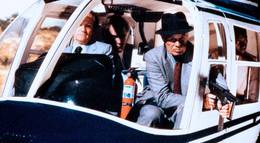 Кадр из фильма "Мошенничество" - 1