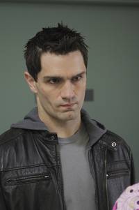 Кадр Быть человеком