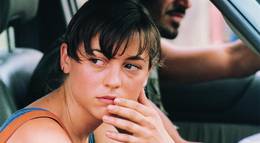 Кадр из фильма "Хроники" - 2