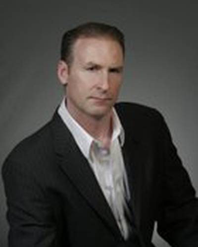 Джон Дж. Шнайдер фото