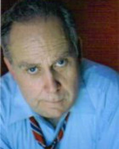 Дж. Ларри Батлер фото