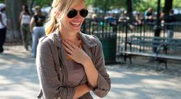 Кадр из фильма "Есть, молиться, любить" - 1