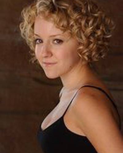 Оливия Хэк фото