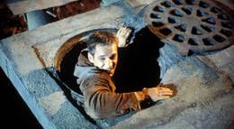 Кадр из фильма "Эпицентр" - 1