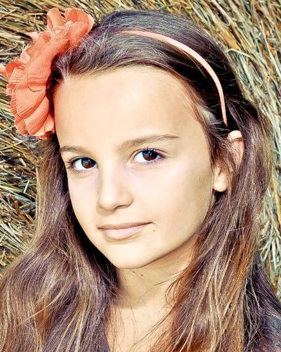 Блайт Бэррингтон-Хьюз фото