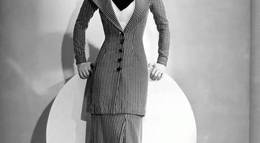 Кадр из фильма "Только любовь" - 1