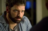 Кадр Быть человеком