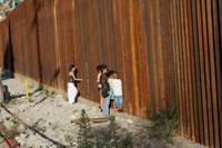 Кадр Broken Land