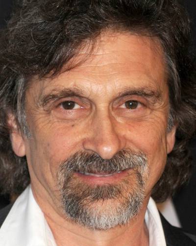 Деннис Буцикарис фото