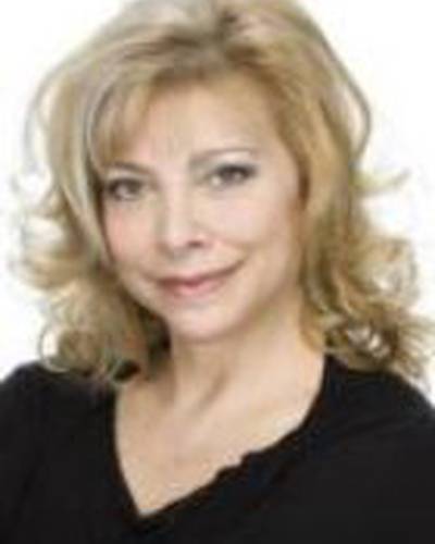 Кити Манвер фото