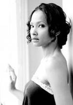 Индира Серрано фото