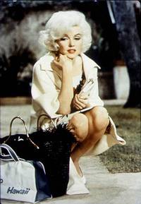 Кадр Что-то должно случиться