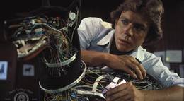 Кадр из фильма "Собачья охранная система дома" - 1