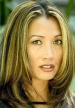 Тина Нгуйен фото