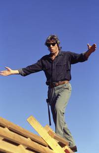 Кадр Мистер Джонс