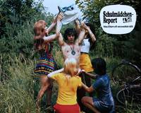 Кадр Доклад о школьницах 4: О том, что часто приводит родителей в отчаяние