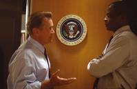 Кадр Западное крыло