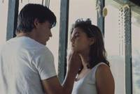 Кадр Вдали от дома