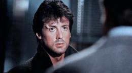 Кадр из фильма "Кобра" - 1