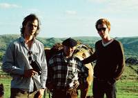 Кадр По ту сторону дороги