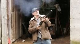 Кадр из фильма "Воронье" - 2