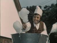 Кадр Волшебная бекеша