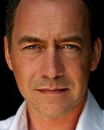 Доминик Мафэм фото