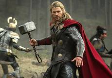 Сценарист «Мстителей» хотел вырезать Тора из сюжета