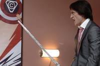 Кадр Суперменеджер, или Мотыга судьбы