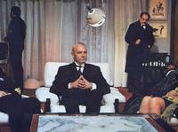 Кадр Красная палатка