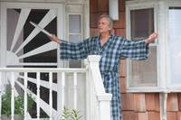 Кадр А вот и она