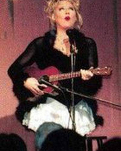 Виктория Джексон фото