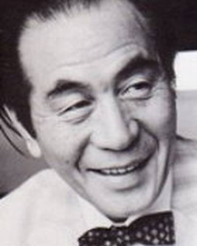 Акира Ификубэ фото