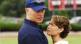 Кадр из фильма "Неугасающий" - 2