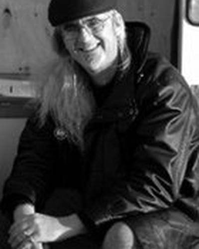 Джулиан Грант фото