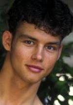 Джулиан Арманис фото