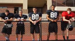 Кадр из фильма "Все болельщицы умрут" - 1