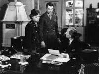 Кадр Солдат в юбке