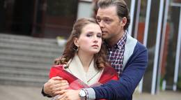 Кадр из фильма "Гость" - 1