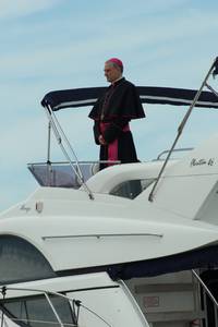 Кадр Дети священника