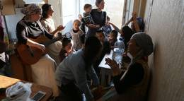 Кадр из фильма "Диббук. История странствующих душ" - 1