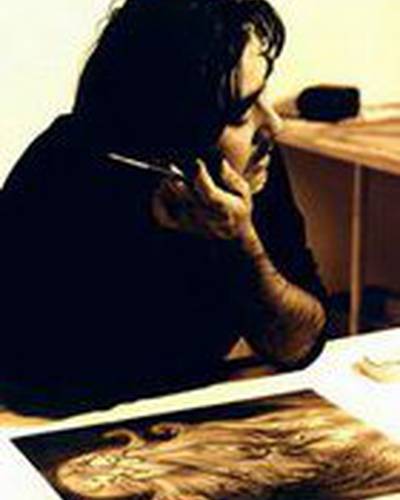 Ёситака Амано фото