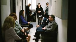 Кадр из фильма "Гет" - 2