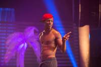 Кадр 50 оттенков черного