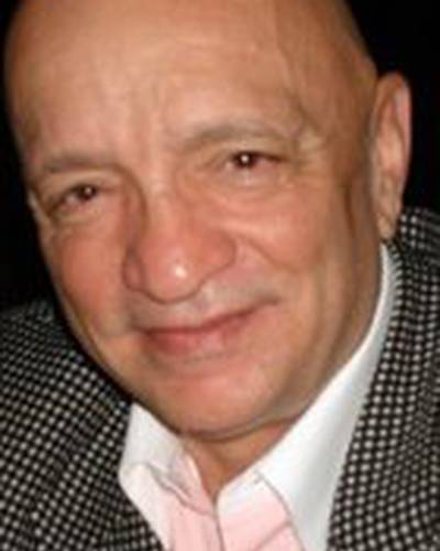 Кеннет Этчити фото